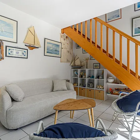 Ty Jeanne By Interhome